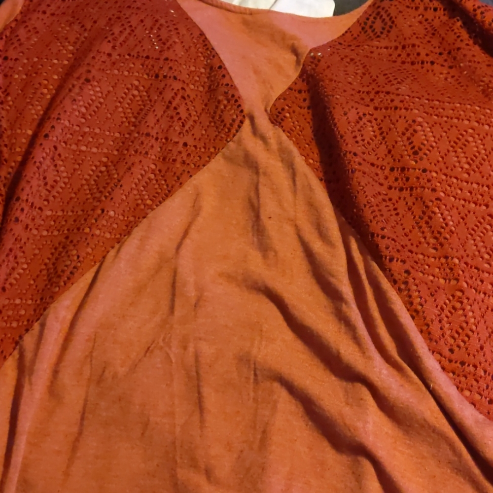 Shirt - Picture 3 of 3